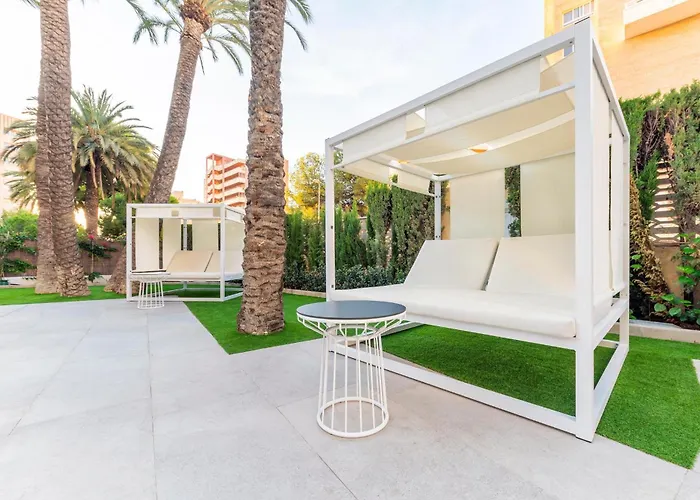 Port Alicante City&BeachHotel Rural